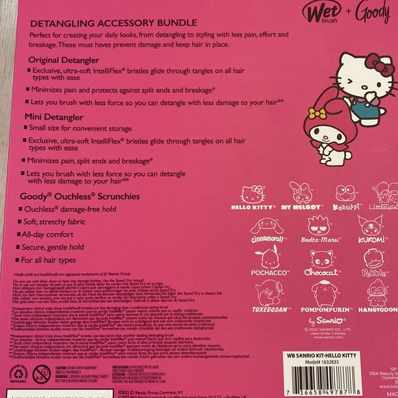 Hello Kitty Limited Edition Gift Set - Picture 4 of 4